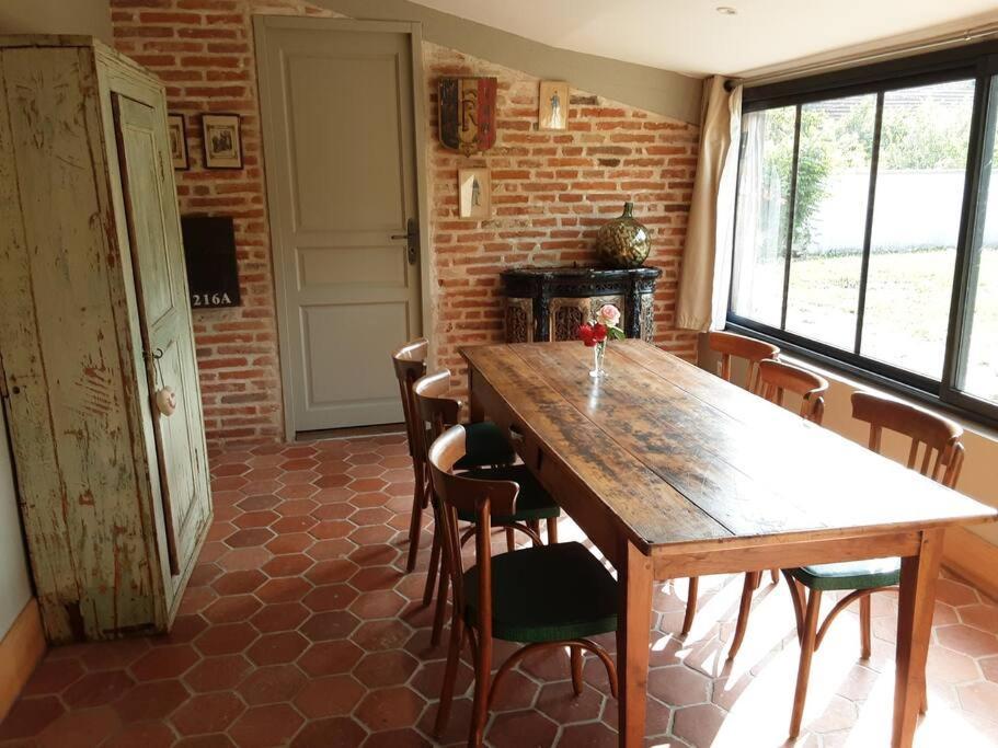 Les Annexes Villa Verdun-sur-le-Doubs Exterior photo