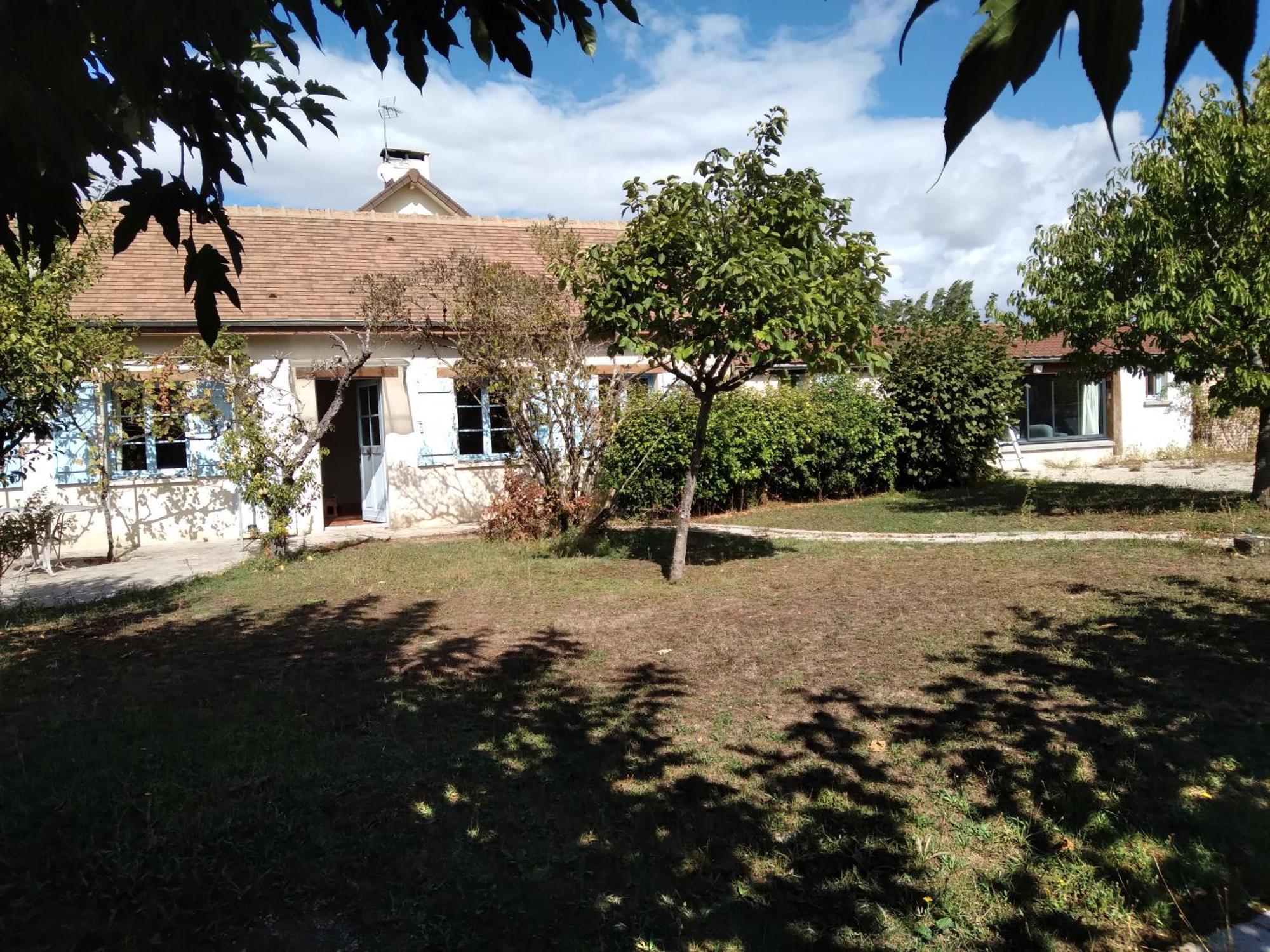 Les Annexes Villa Verdun-sur-le-Doubs Exterior photo